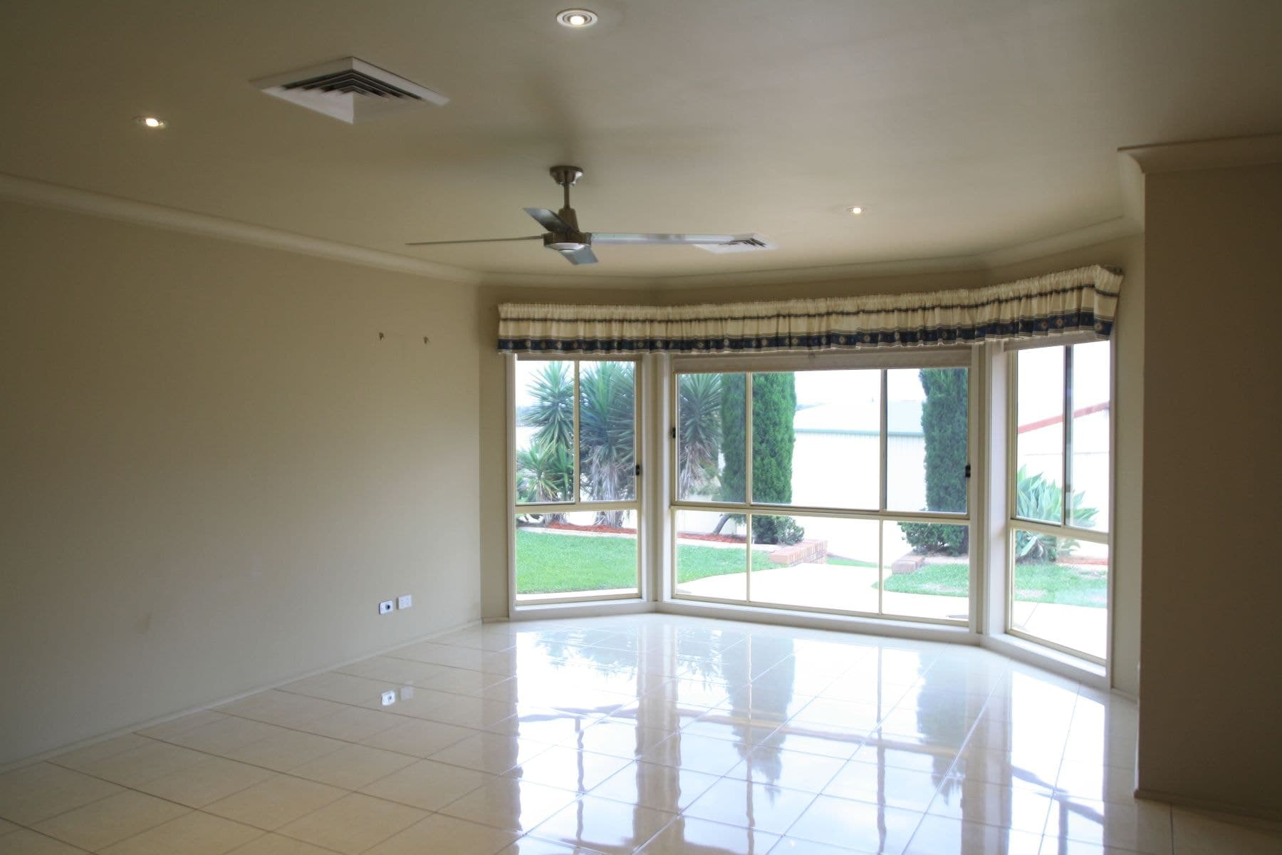 13 Caitlin Close, Bolwarra Heights NSW 2320, Bolwarra Heights - Thumbnail 3