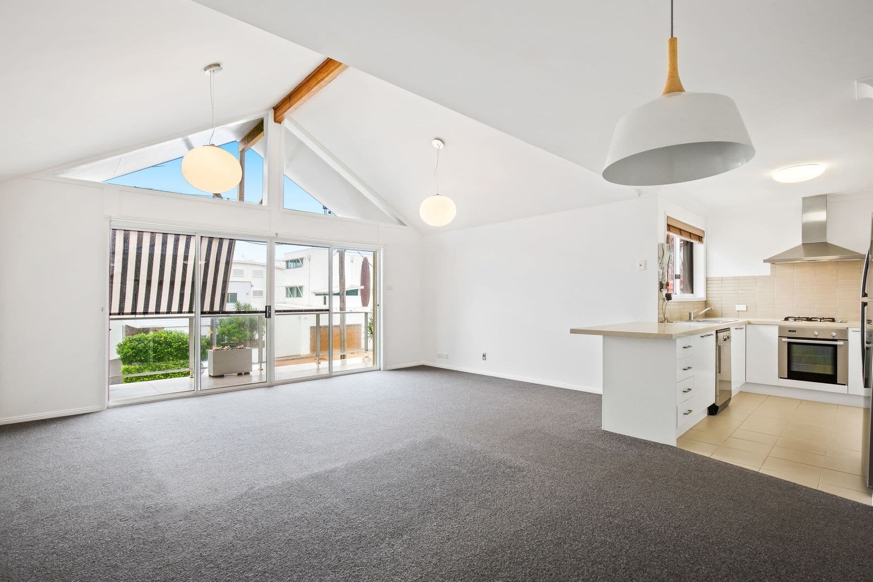 1/69 Frederick Street, Merewether, NSW 2291, Merewether - Thumbnail 3