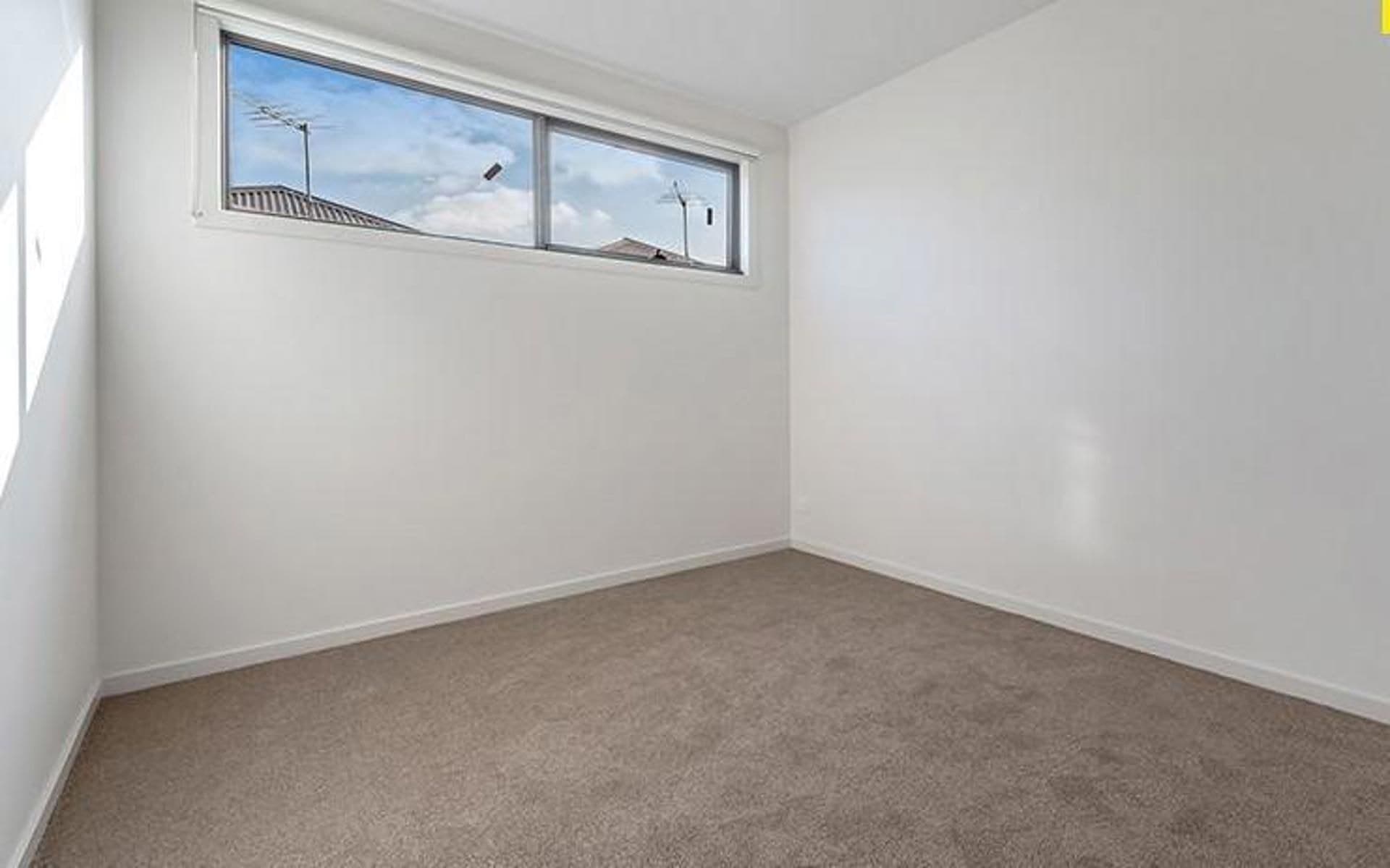 2/41 Furlong Street, Craigieburn VIC 3064, Craigieburn - Thumbnail 3