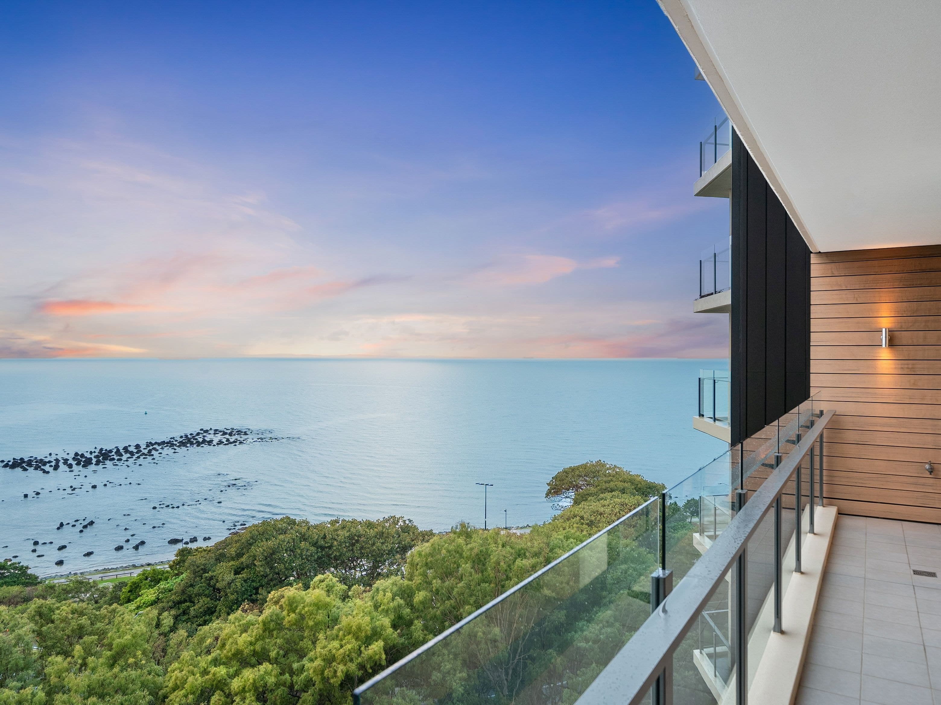 801/99 Marine Parade, Redcliffe QLD 4020, Redcliffe - Thumbnail 3