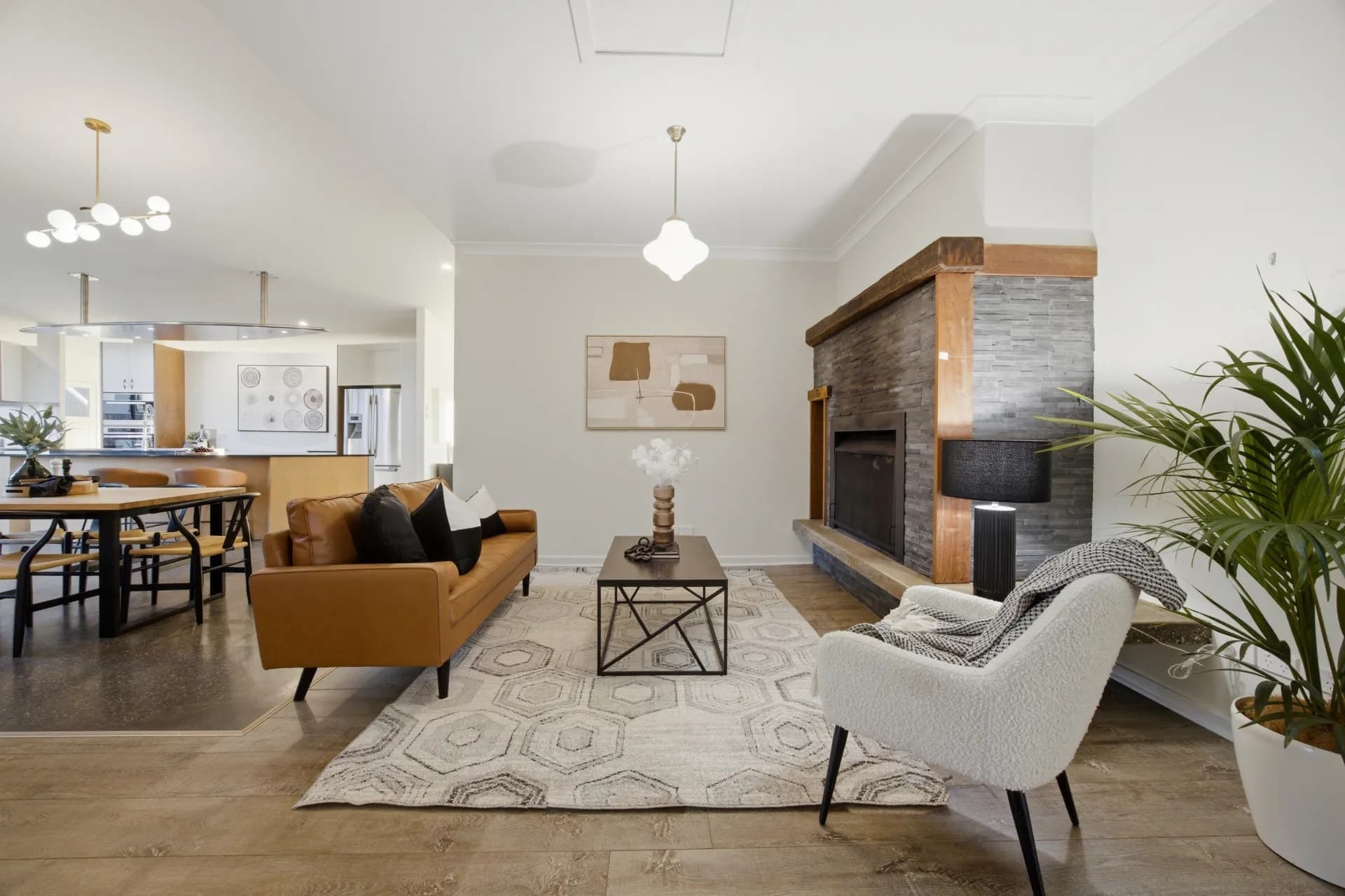 40 Crest Road, Queanbeyan, NSW, Queanbeyan - Thumbnail 5