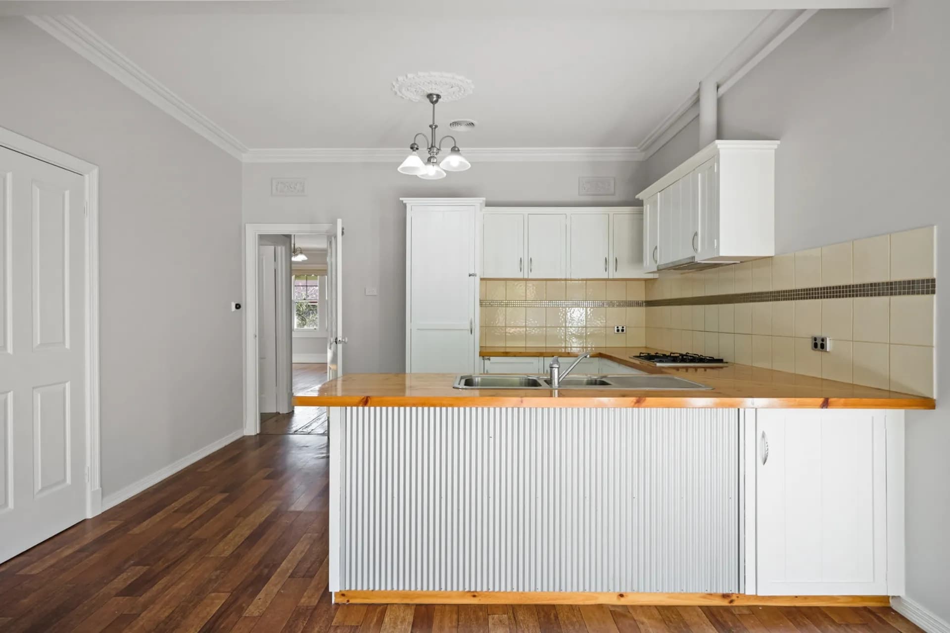 1/29 Little Breen Street, Quarry Hill, VIC, Quarry Hill - Thumbnail 4