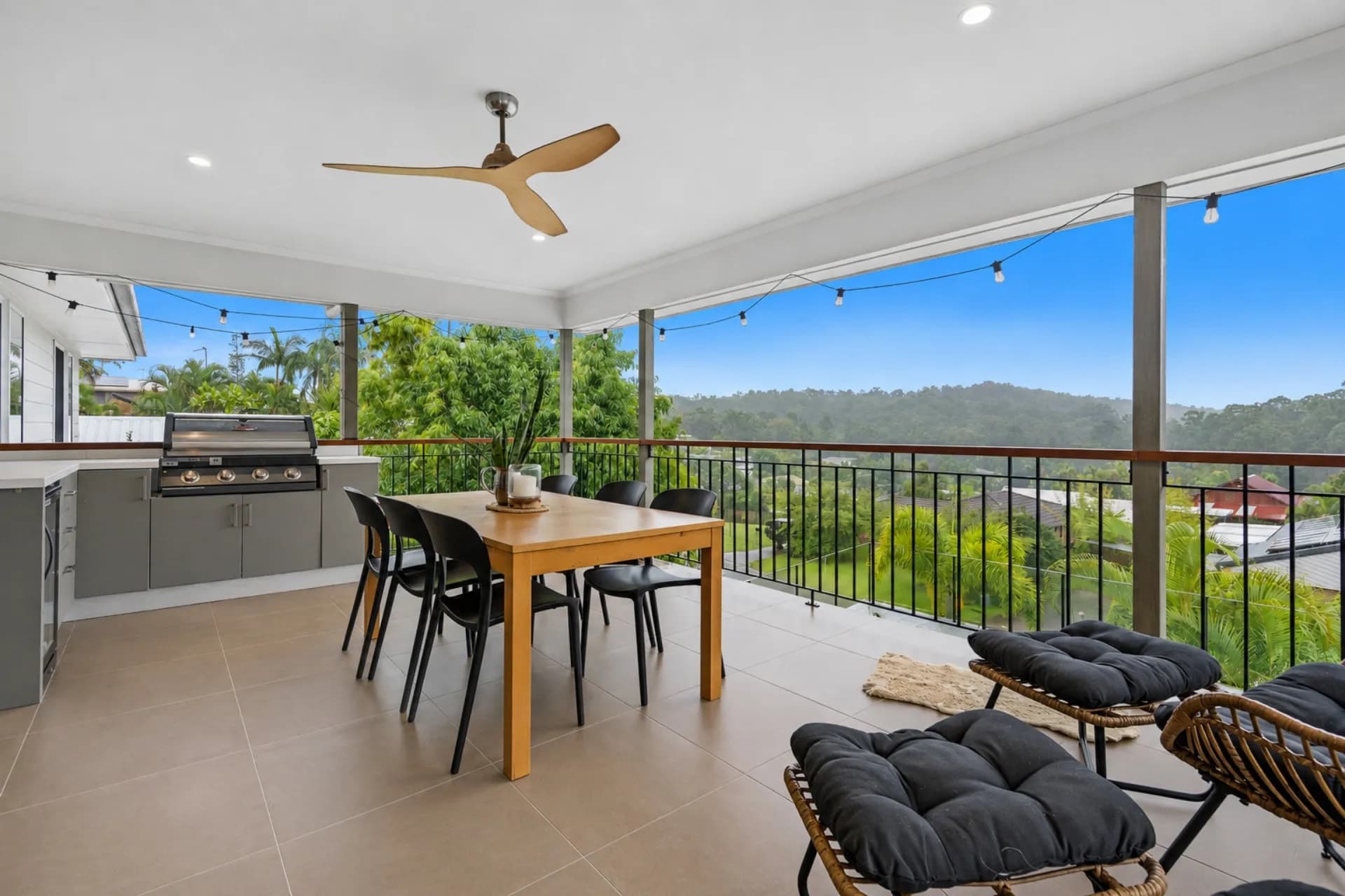 5 Stonyfell Court, Holland Park, QLD, Holland Park - Thumbnail 4