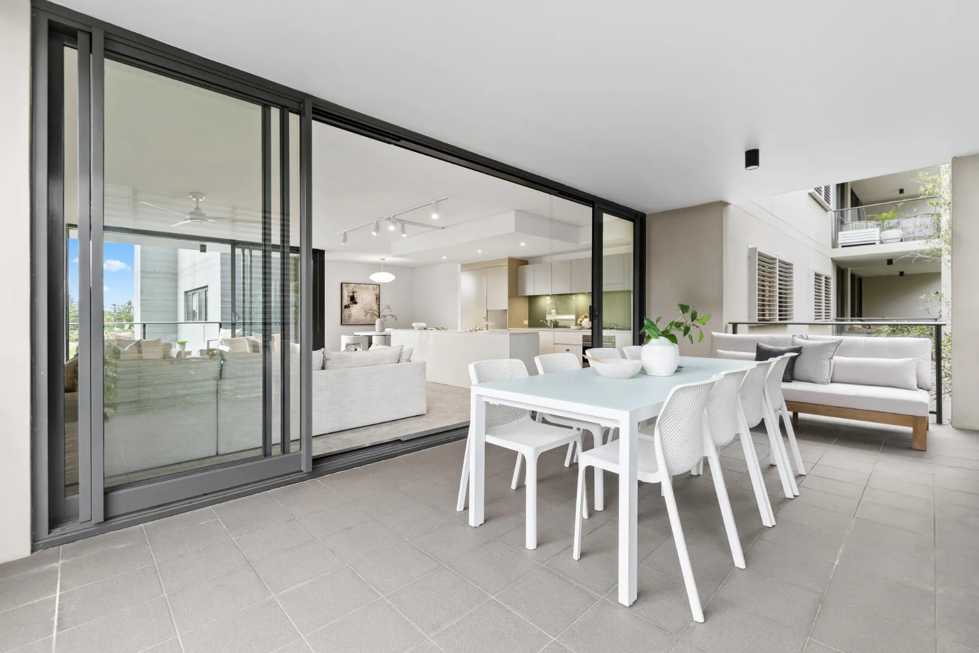 A206/102-106 Brook  Street, Coogee, NSW, Coogee - Thumbnail 8