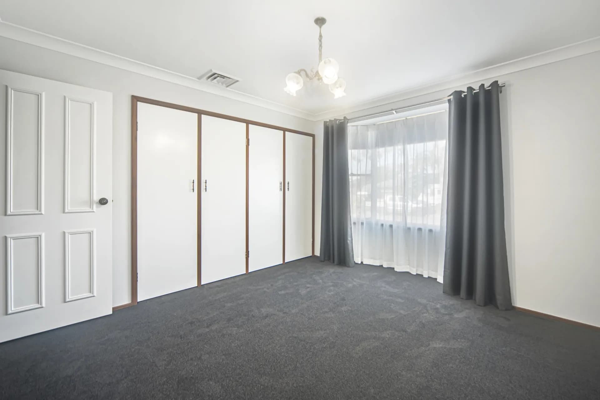 8 Ambassador Avenue, North Nowra, NSW, North Nowra - Thumbnail 6