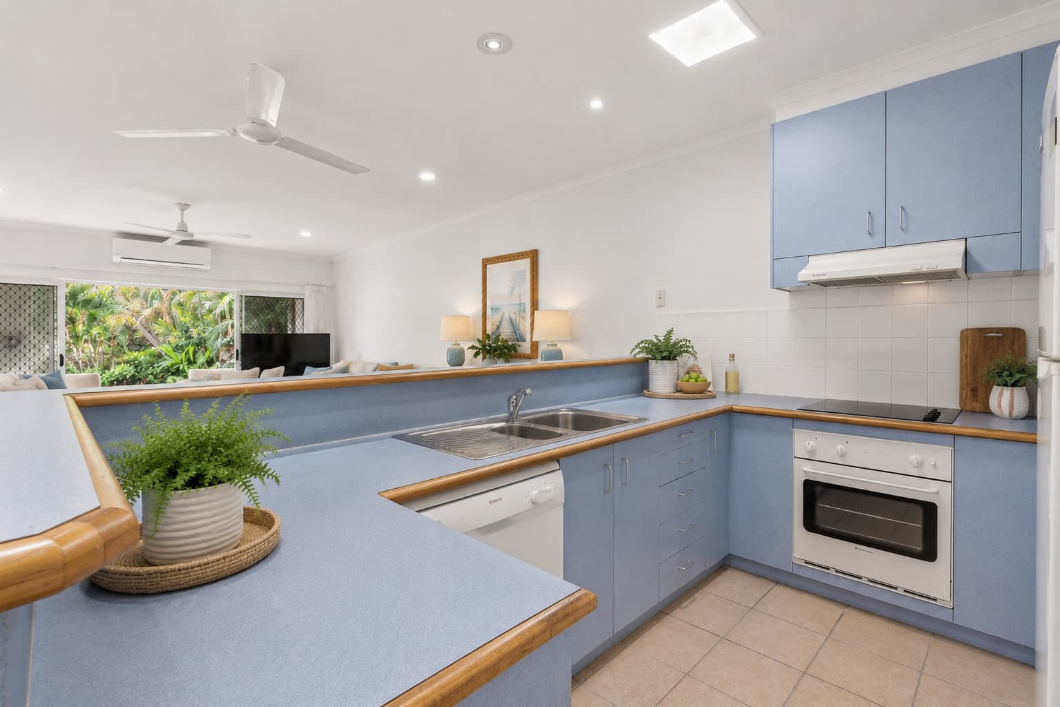 28/24 Warren Street, Palm Cove QLD 4879, Palm Cove - Thumbnail 6