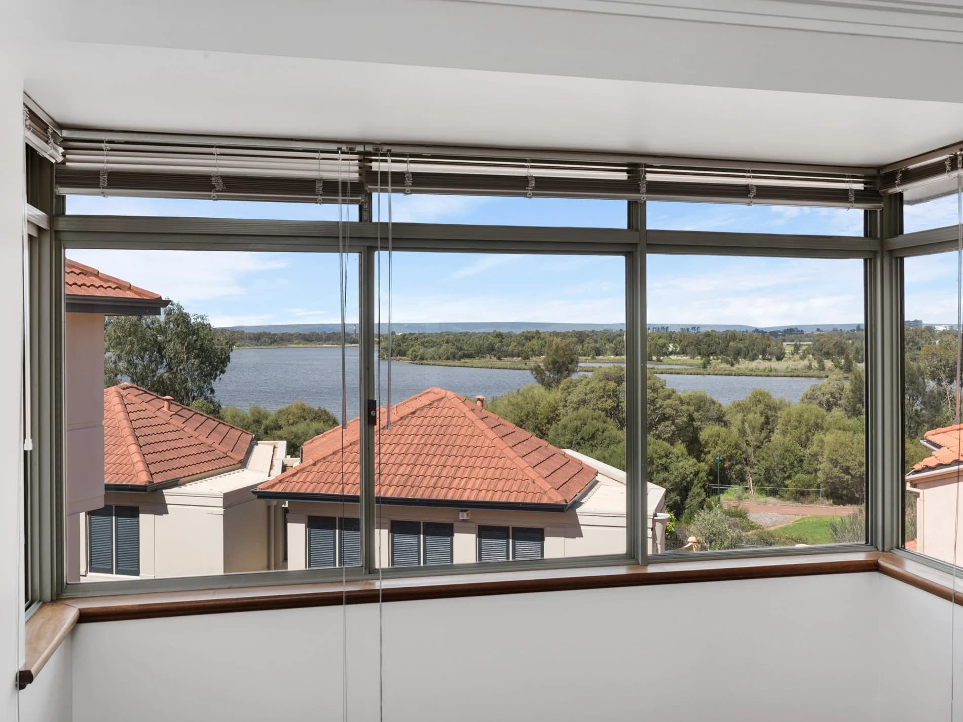 6/27 Falkirk Avenue, MAYLANDS WA 6051, Mount Lawley - Image 1