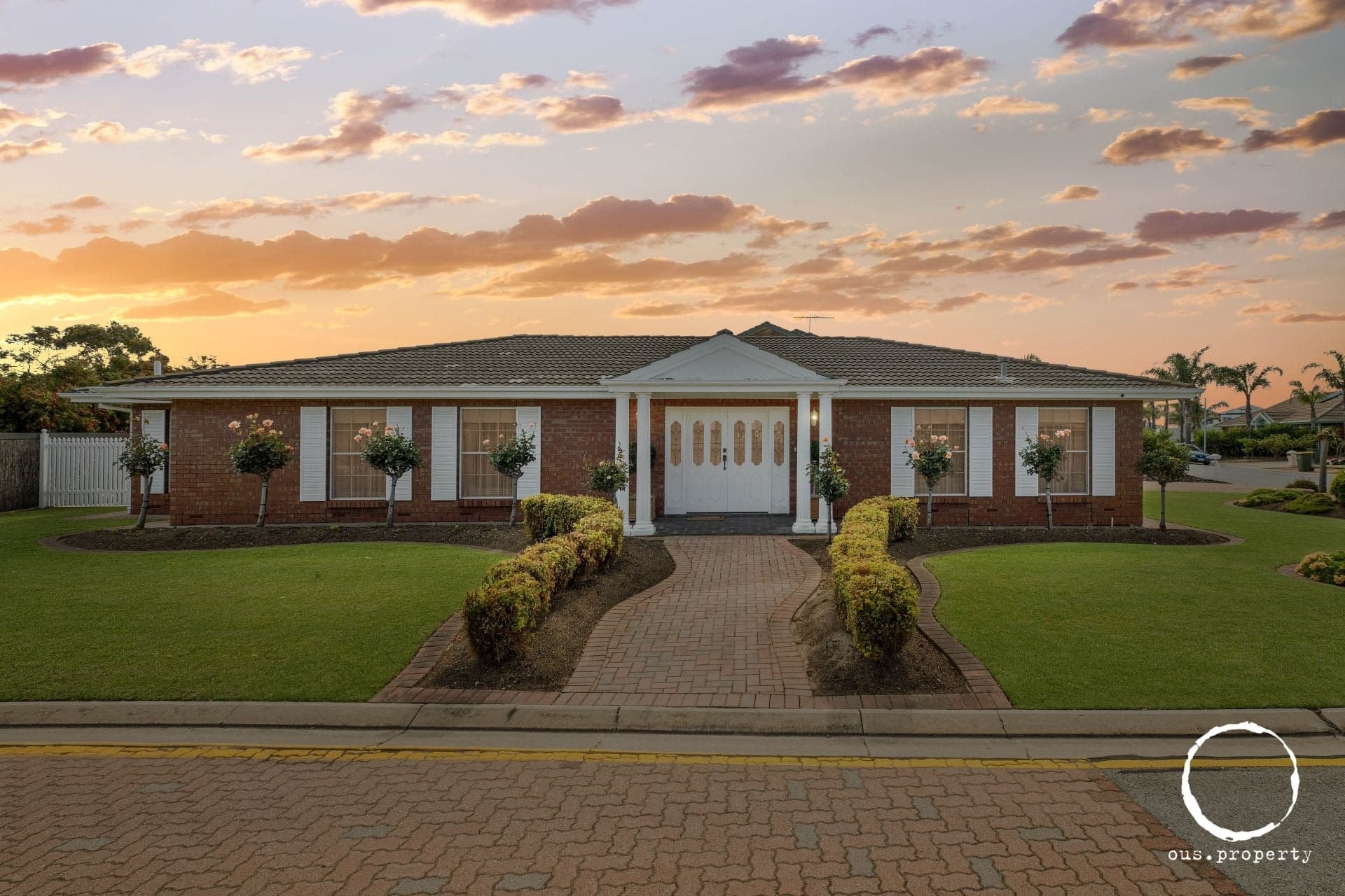 1 Bahamas Grove, West Lakes, West Lakes - Thumbnail 2