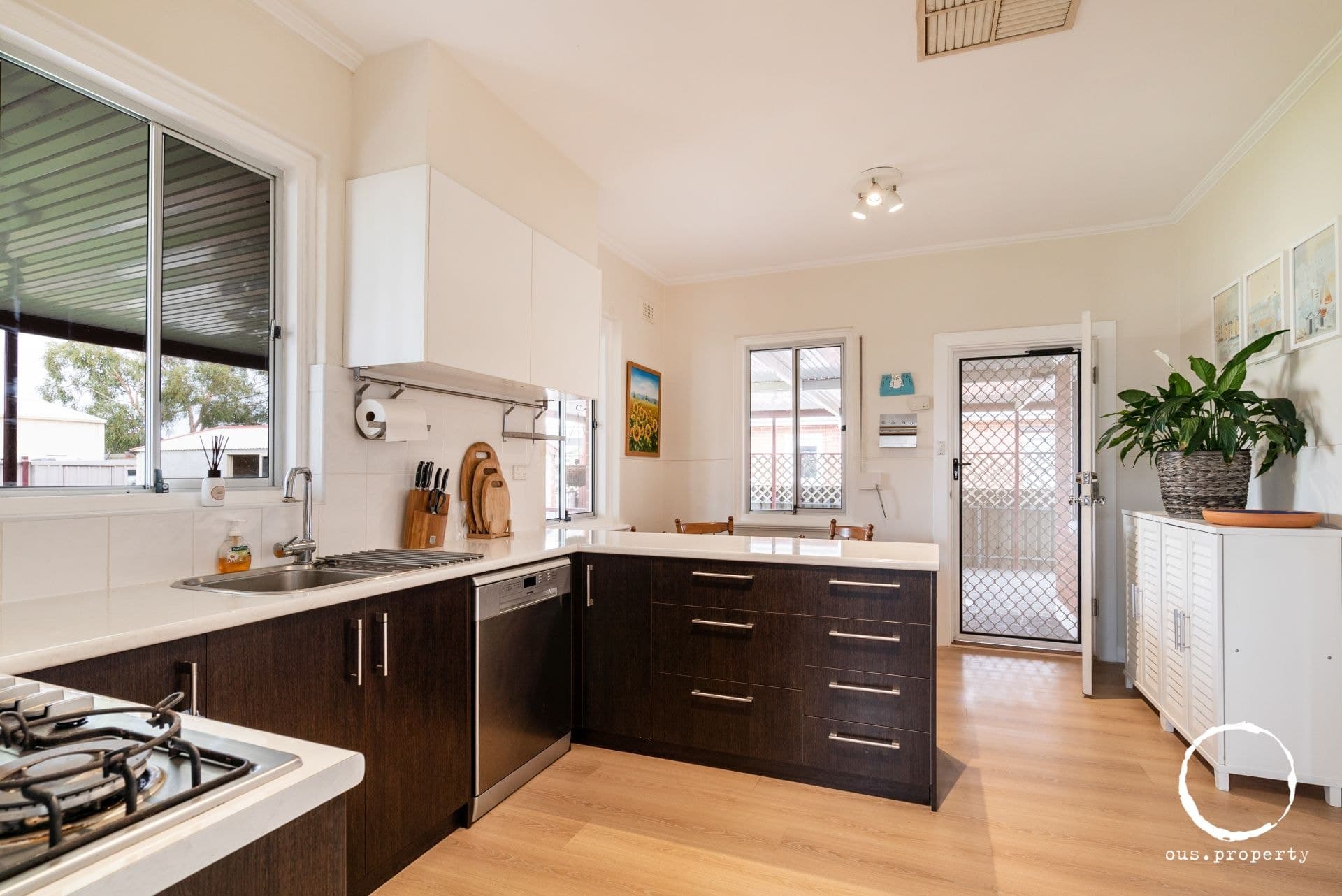 95 Reserve Parade, Findon, Findon - Thumbnail 4
