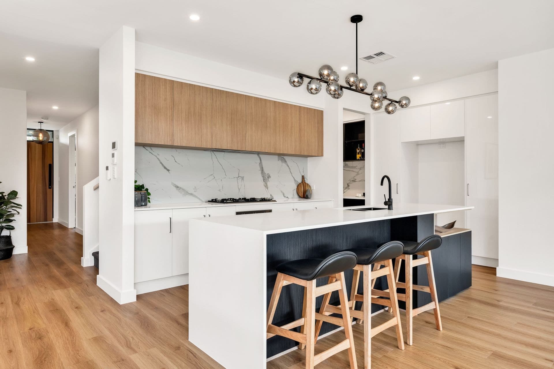 4 Weston Street, West Beach, West Beach - Thumbnail 8