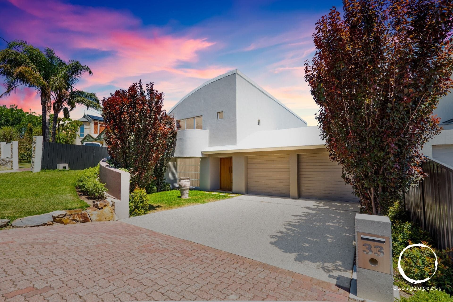 33 Surrey Street, Grange, Grange - Thumbnail 2