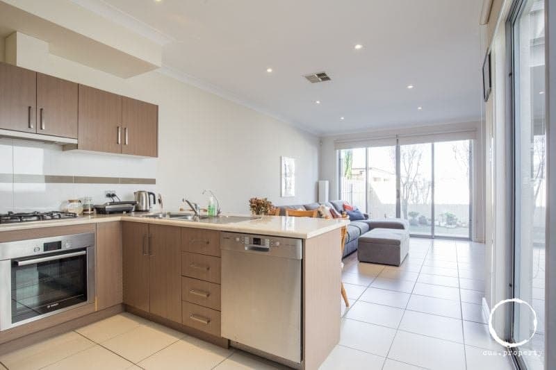 4/1A Pedlar Street, Seaton, Seaton - Thumbnail 4