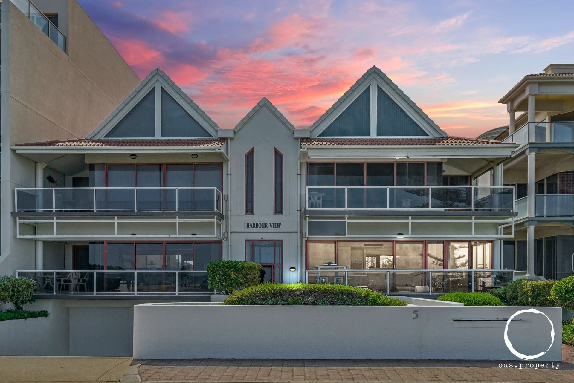 2/5 North Esplanade, Glenelg North, Glenelg North - Thumbnail 2