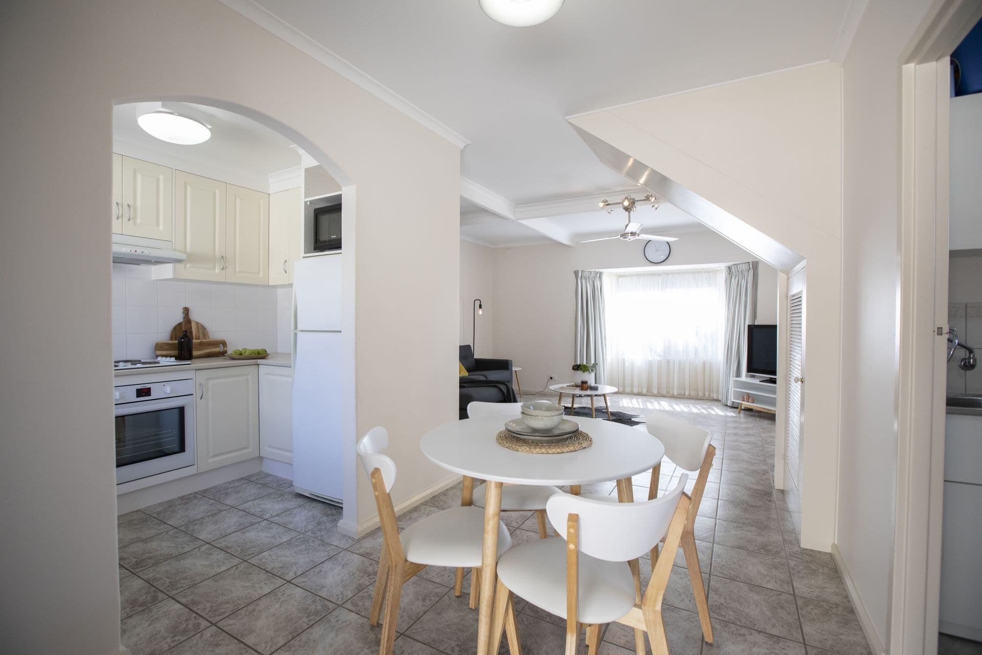 1/363 Military Road, Henley Beach, Henley Beach - Thumbnail 4