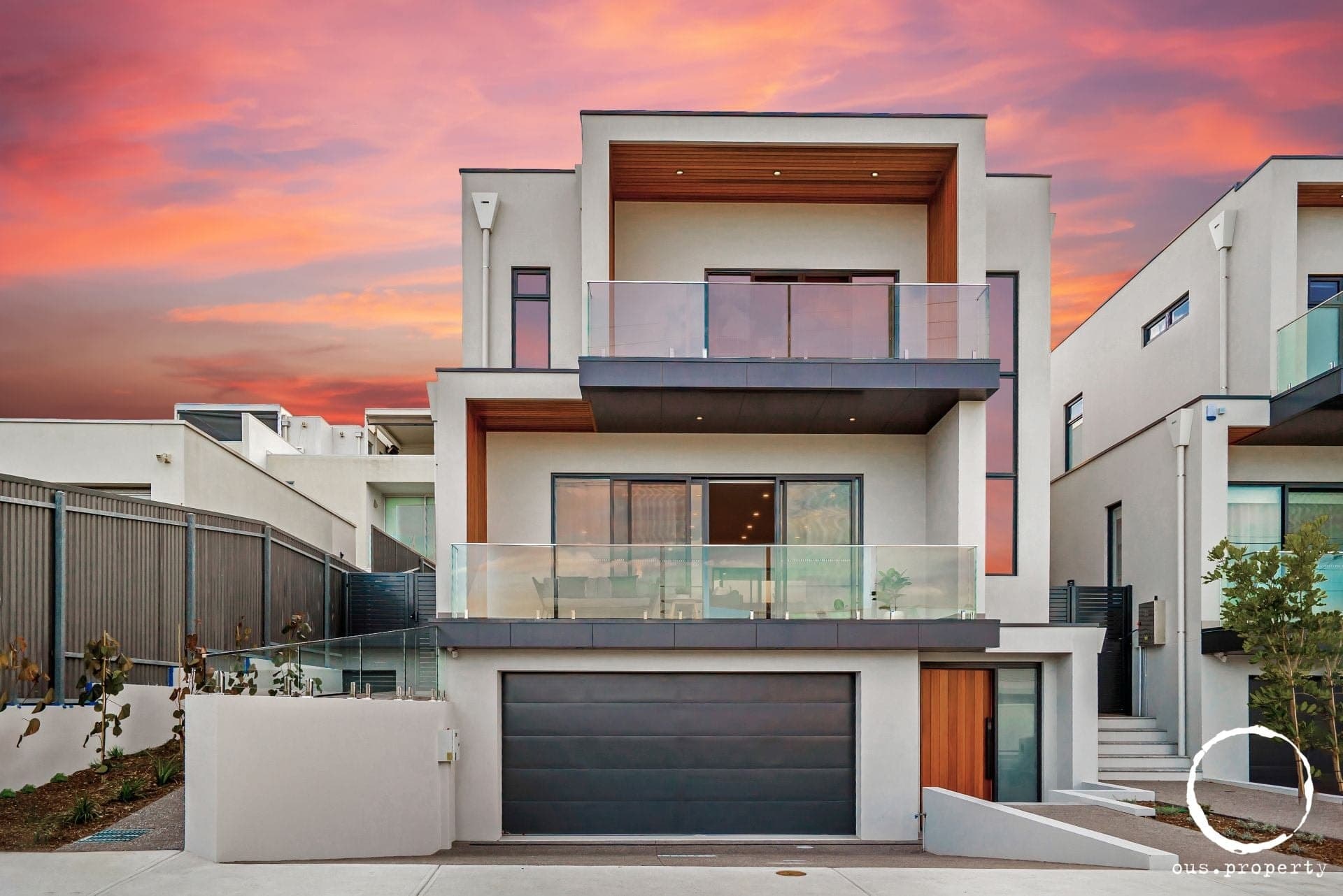 403 Military Road, Henley Beach, Henley Beach - Thumbnail 2