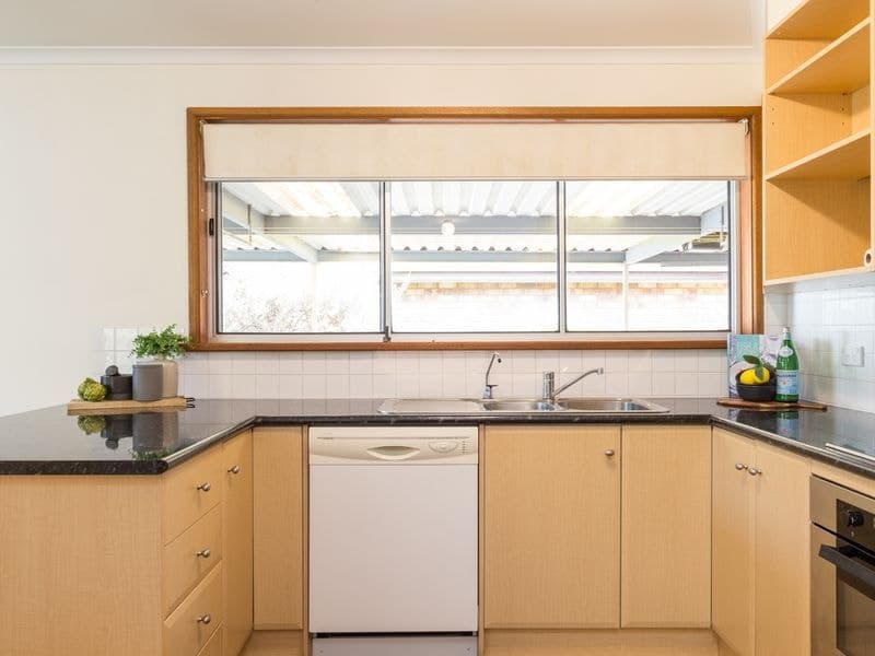 13 Woonda Crescent, North Haven, North Haven - Thumbnail 7