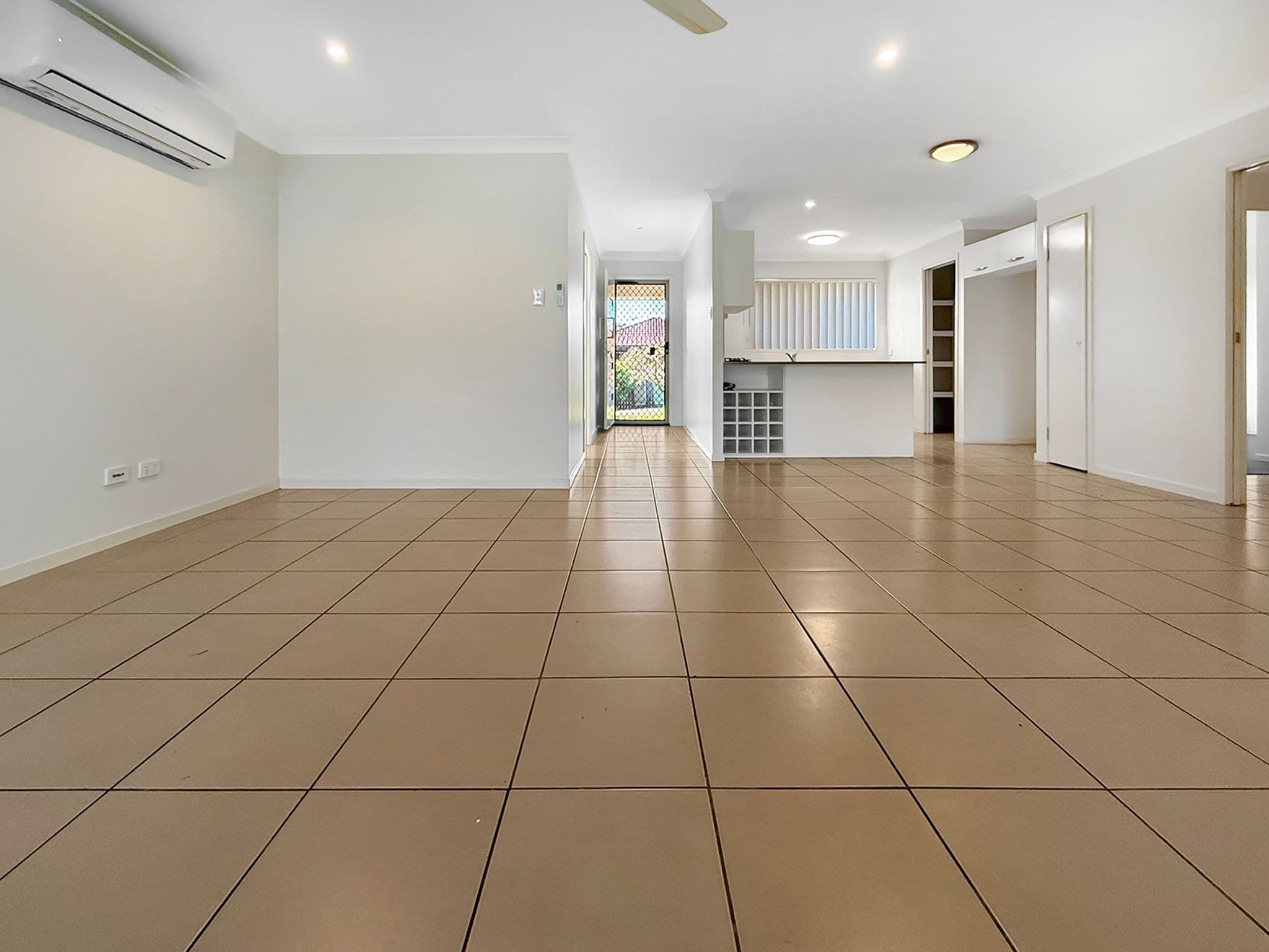 1/37 Koala Drive, Morayfield QLD 4506, Morayfield - Thumbnail 3