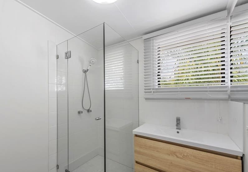 279 Cornwall Street, Greenslopes - Thumbnail 2