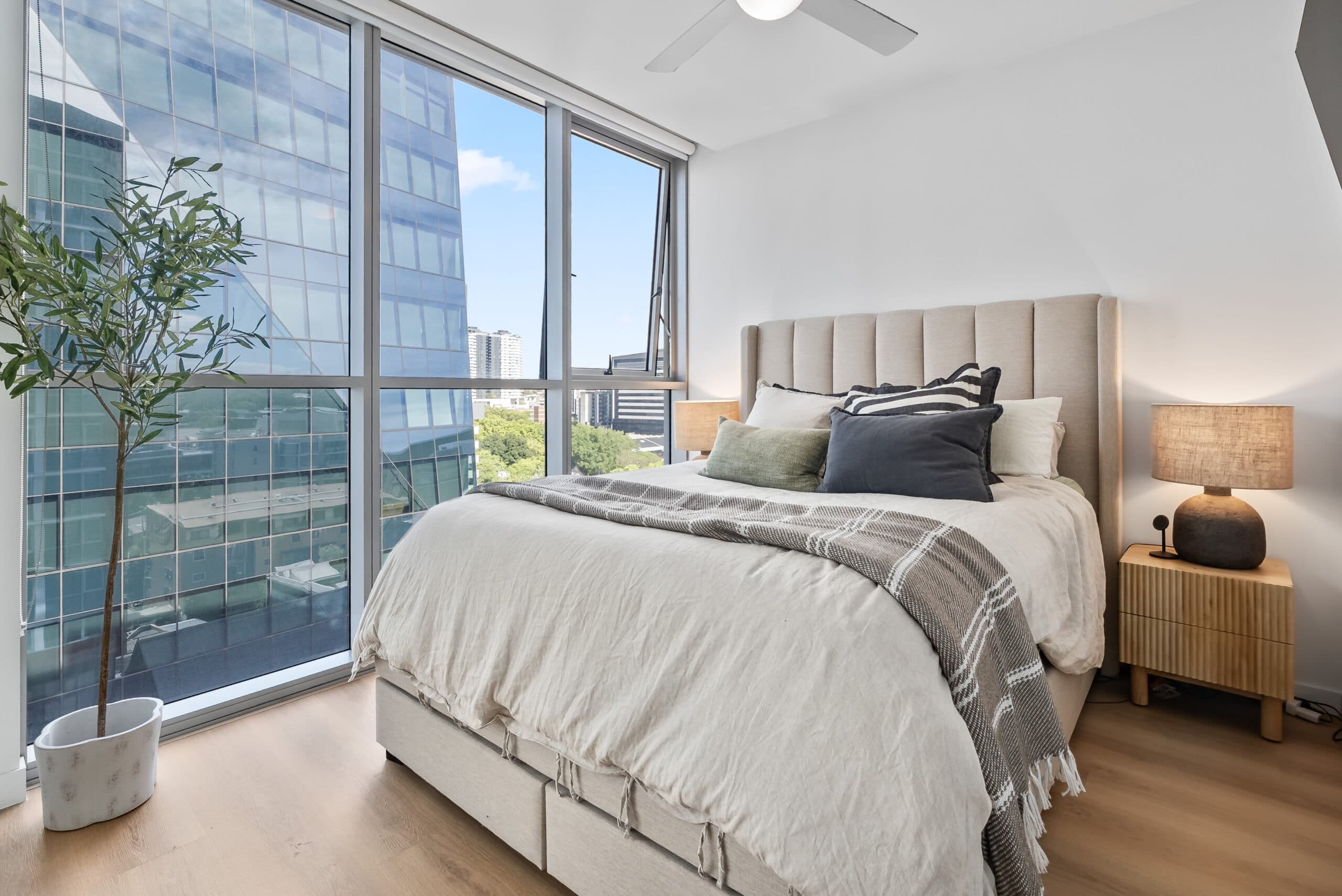 908/128 Brookes Street, Fortitude Valley - Thumbnail 4