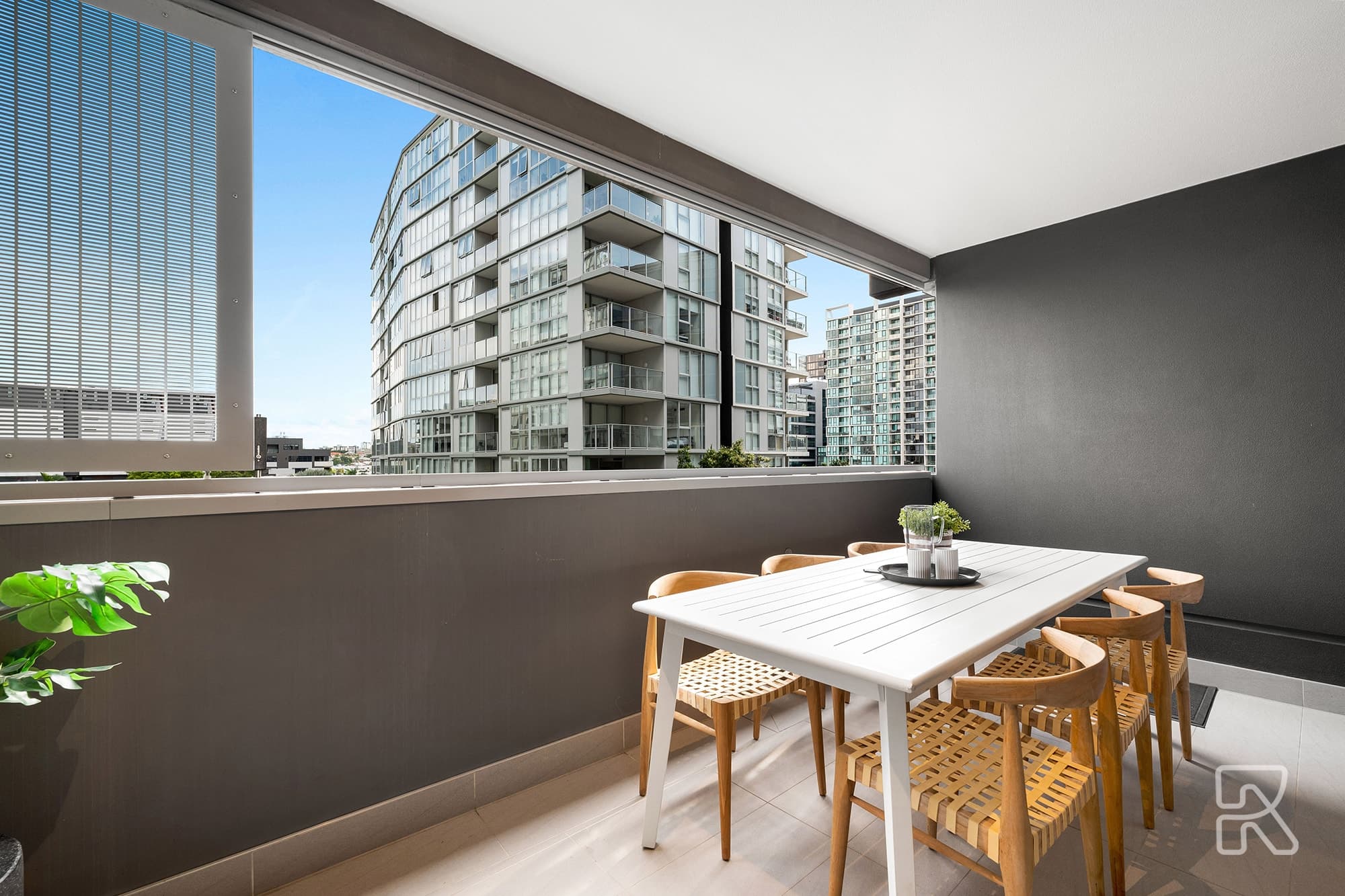 710/70 Longland Street, Newstead - Thumbnail 7