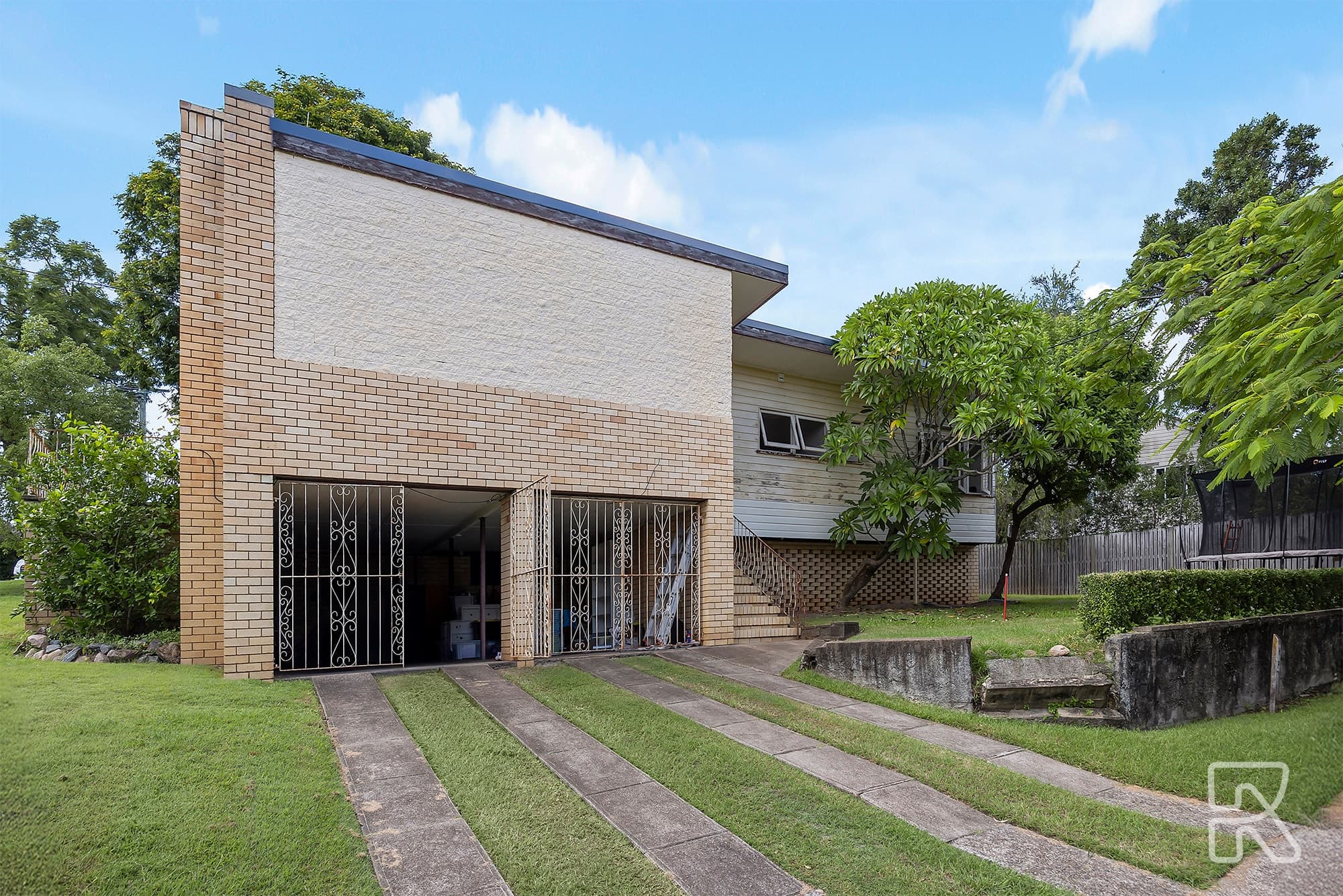 1 Baree Street, Kenmore - Image 1