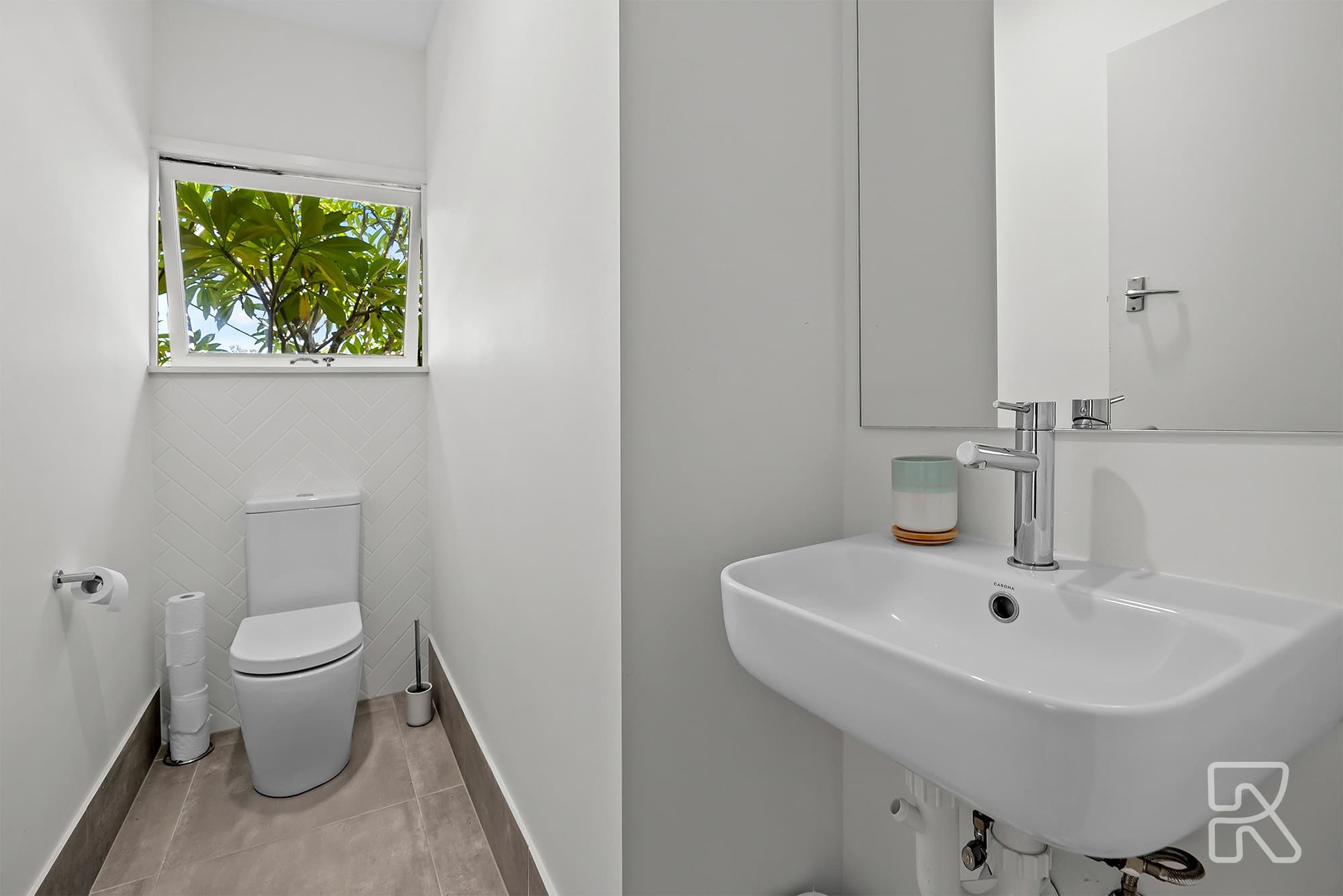 1 Baree Street, Kenmore - Thumbnail 3