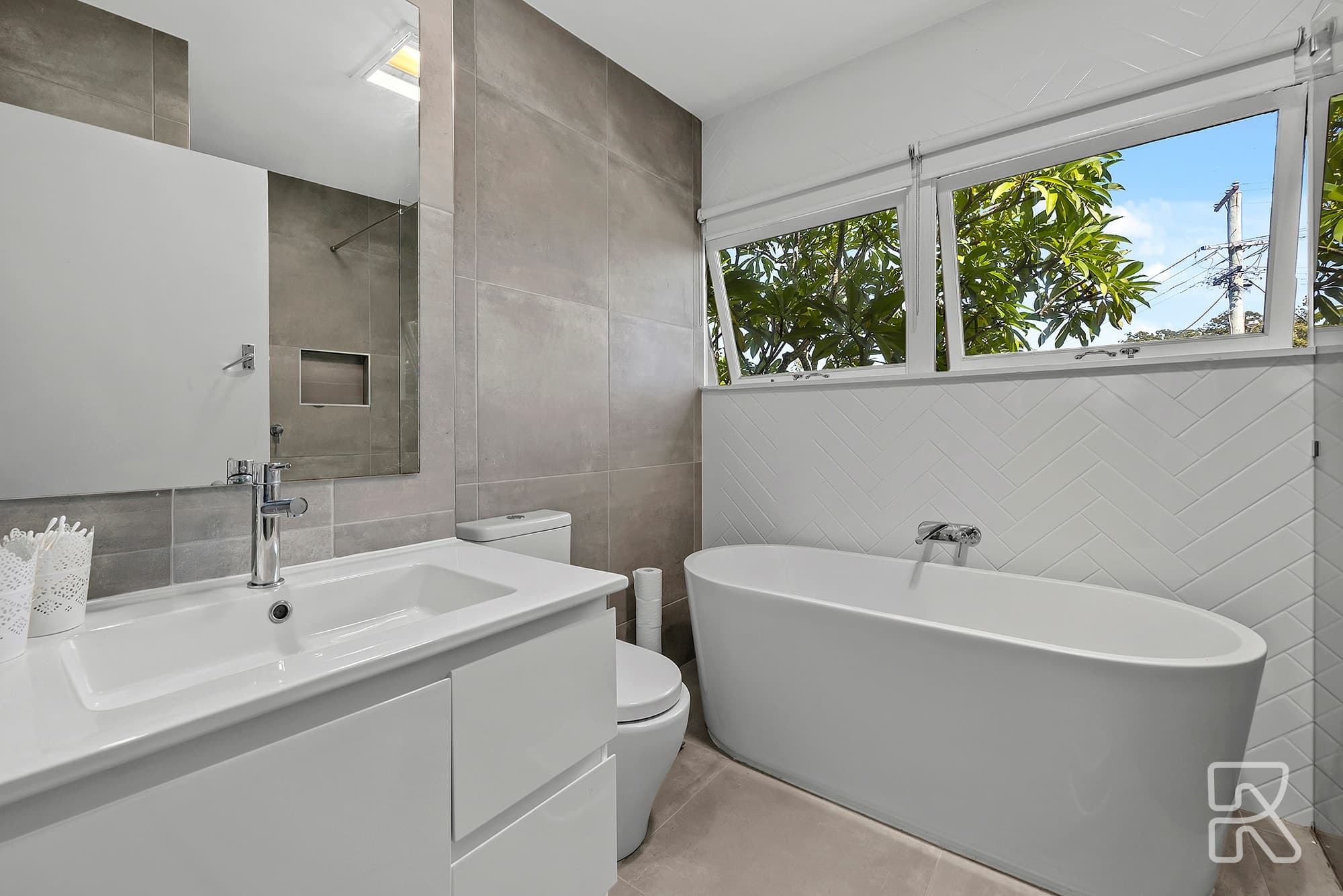 1 Baree Street, Kenmore - Thumbnail 4