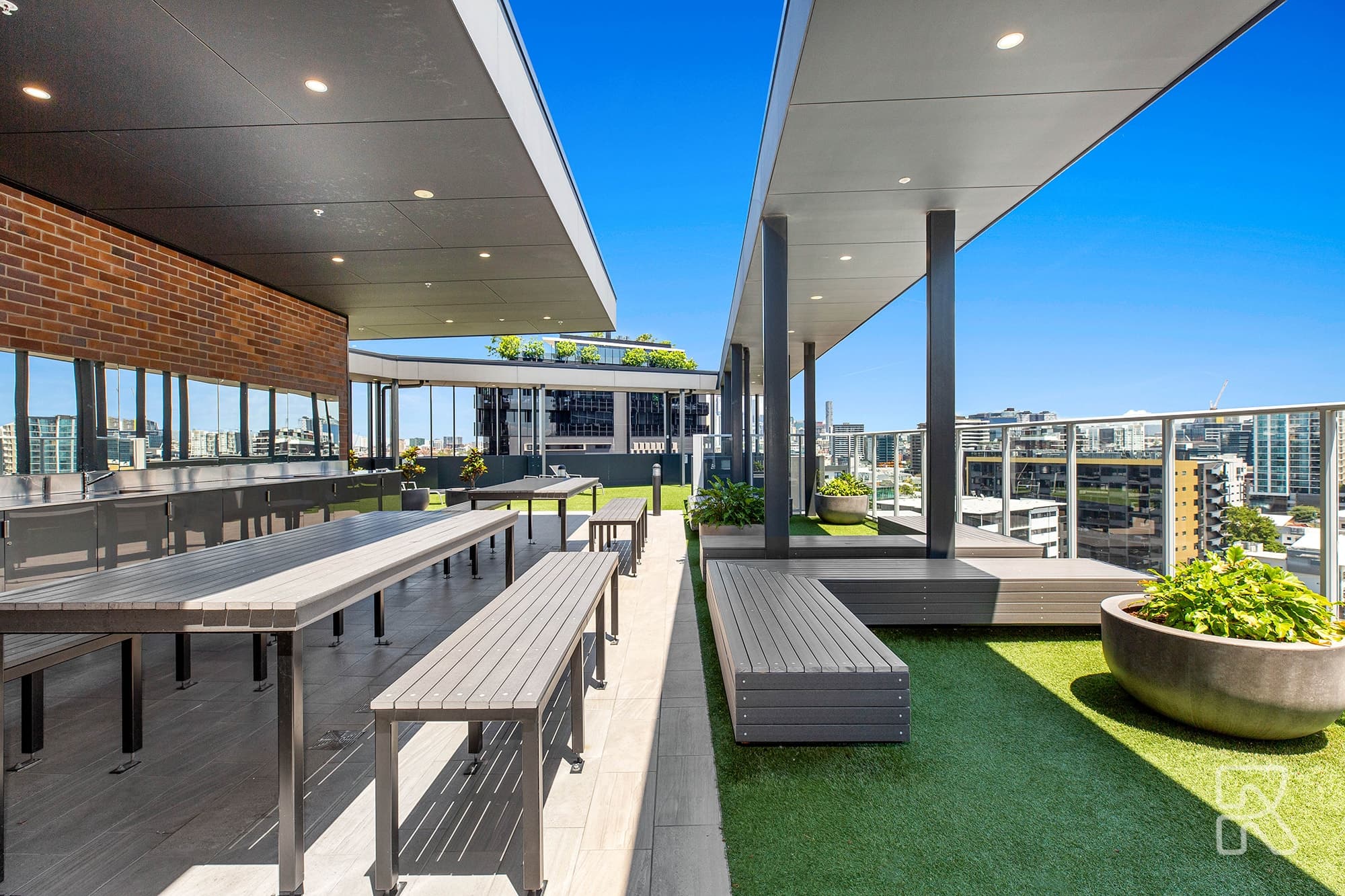 205/42 Wyandra Street, Newstead - Thumbnail 2