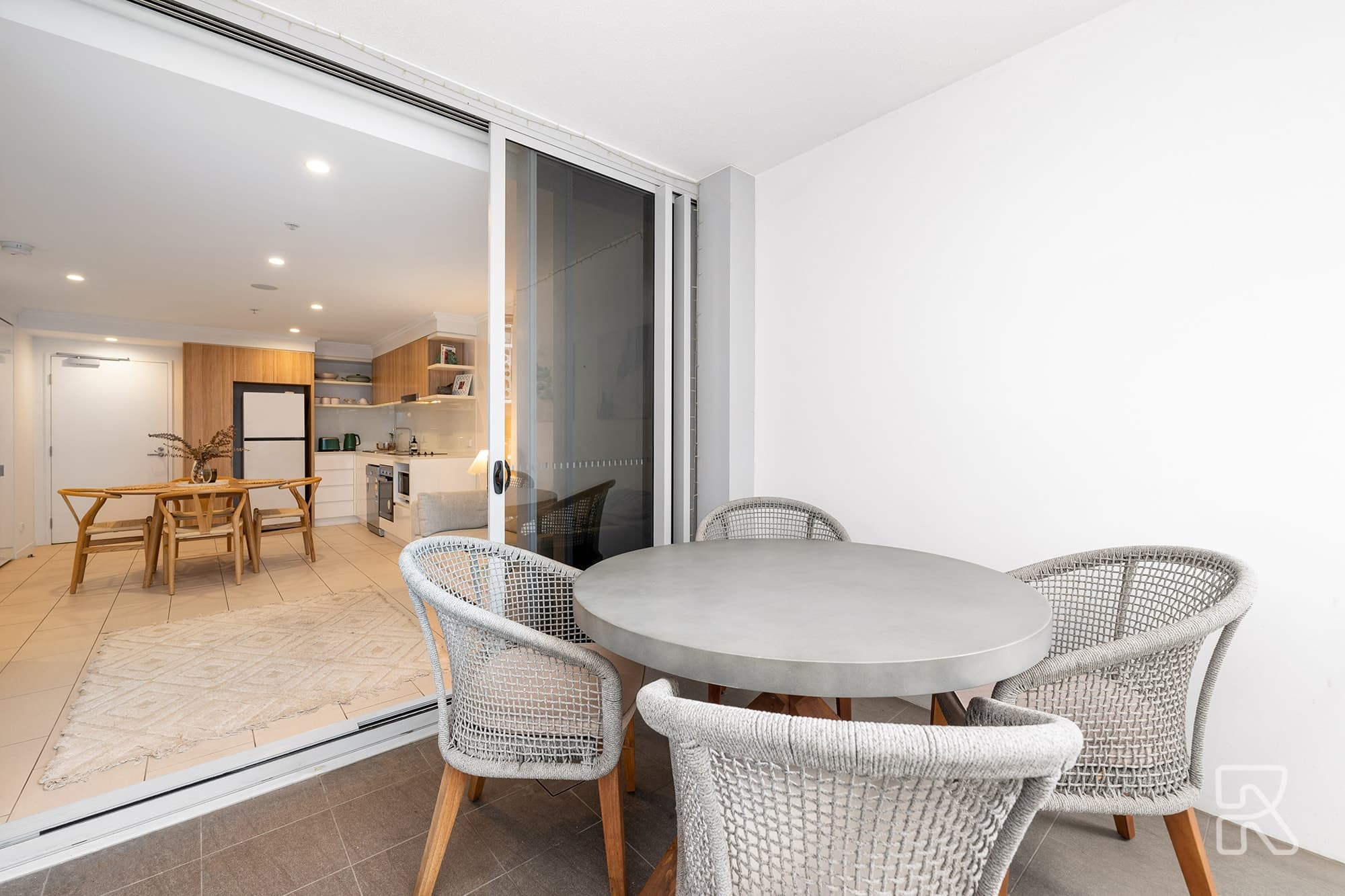 205/42 Wyandra Street, Newstead - Thumbnail 3