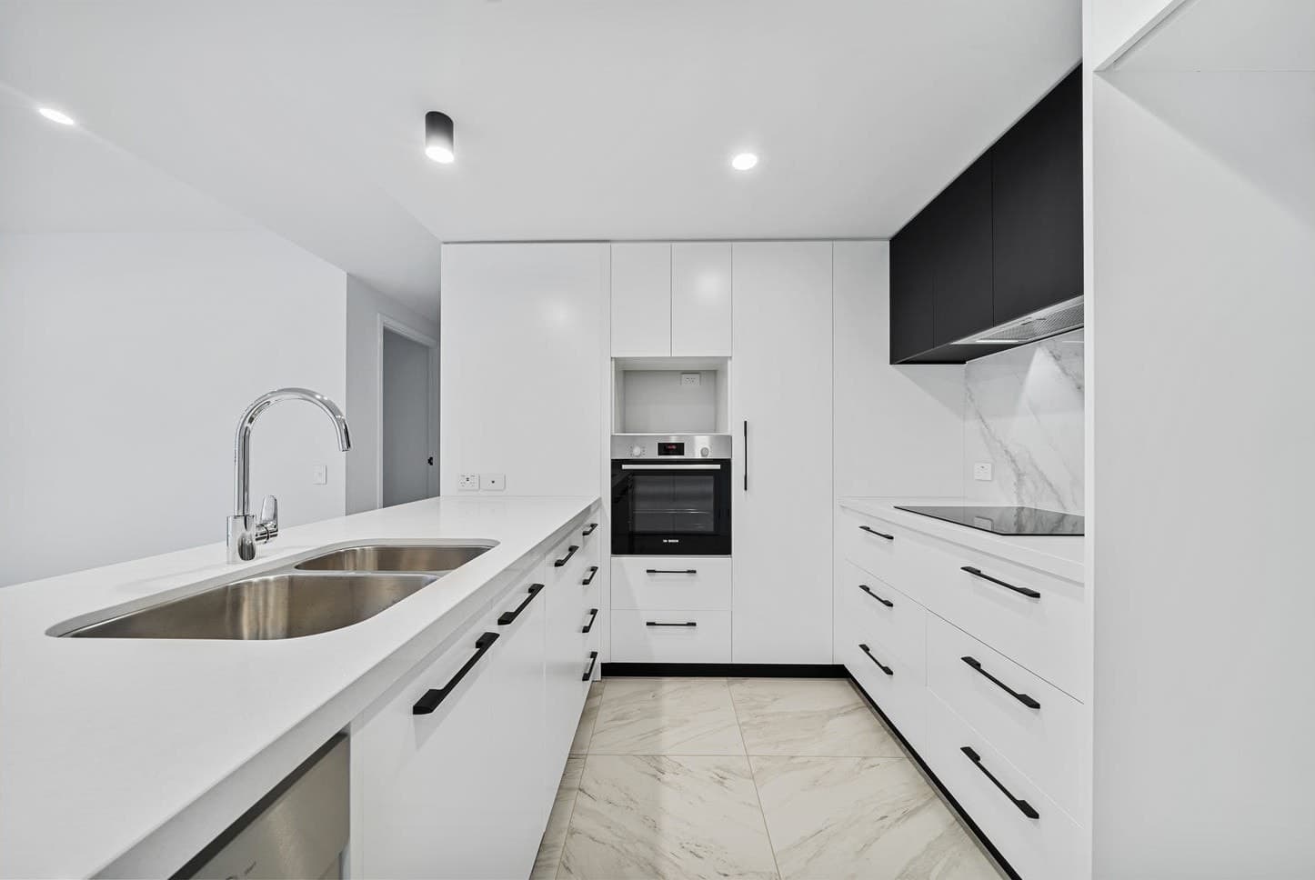 3014/81 Kittyhawk Drive, Chermside - Thumbnail 6