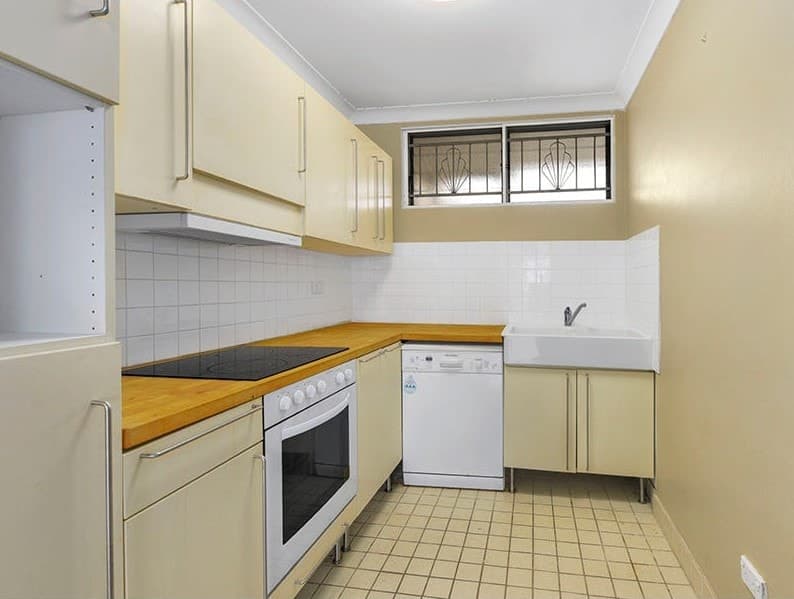 2/64 Moreton Street, New Farm - Thumbnail 6