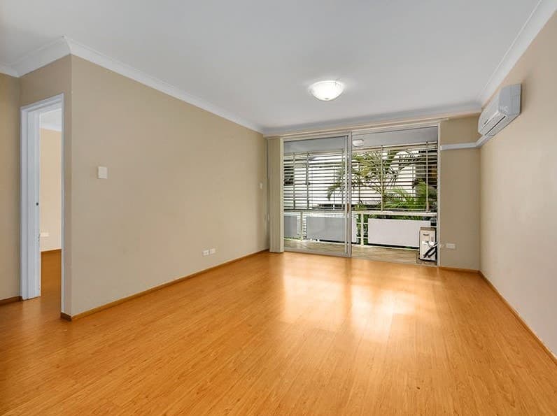 2/64 Moreton Street, New Farm - Thumbnail 8