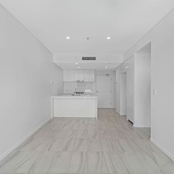 705/10 Stratton Street, Newstead - Thumbnail 7