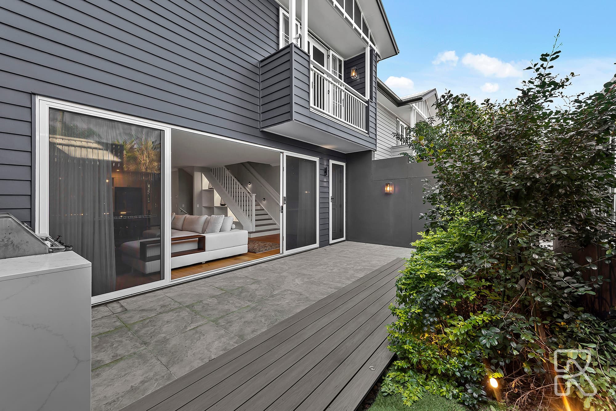 3/9 Parkhurst Avenue, Herston - Image 1
