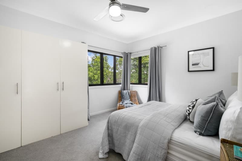 16 Otaki Road, Yeronga - Thumbnail 3