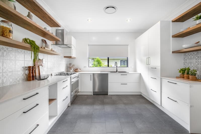 16 Otaki Road, Yeronga - Thumbnail 7