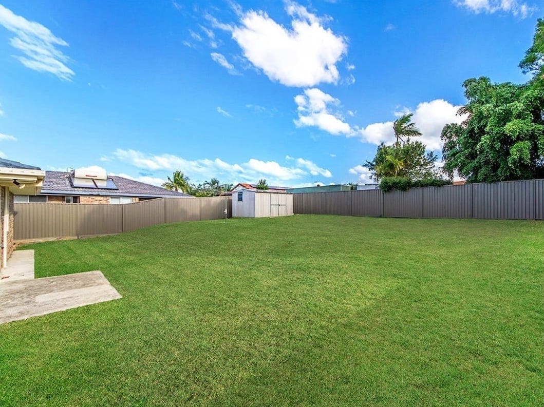 221 Mildura Drive, Helensvale - Thumbnail 7