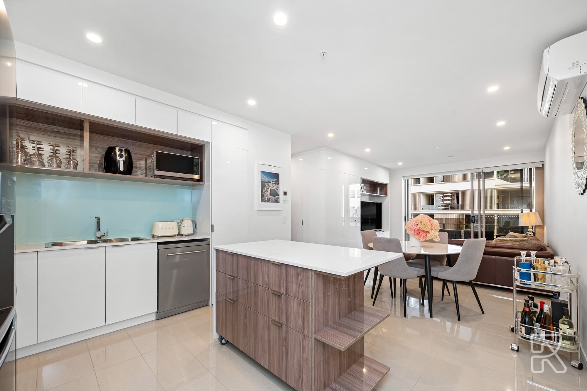 1601/17 Longland Street, Newstead - Thumbnail 8