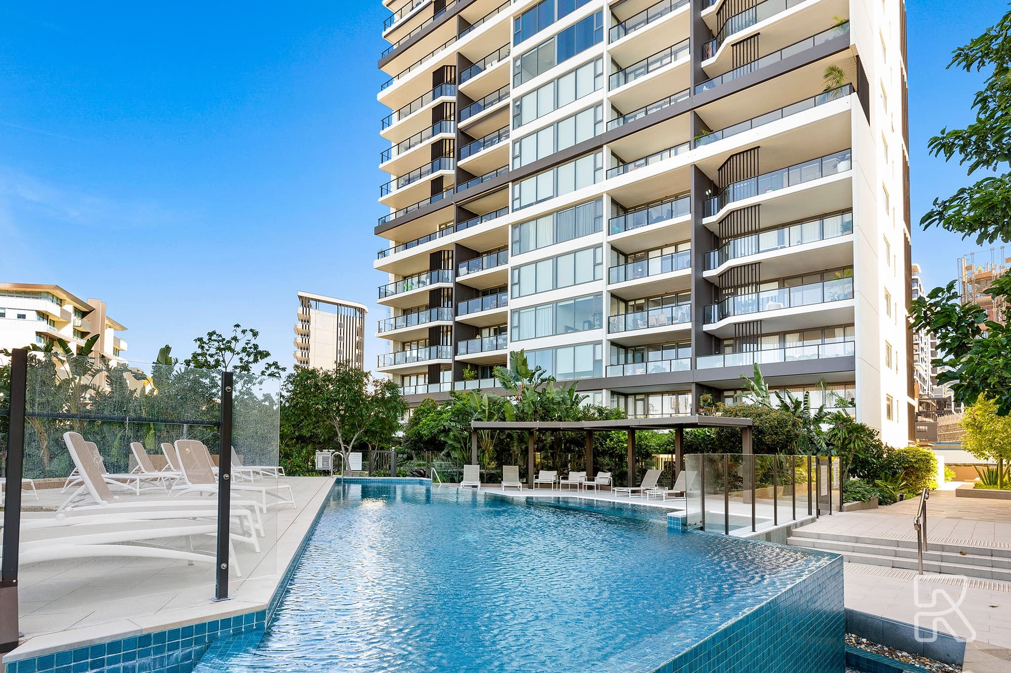 1137/12 Longland Street, Newstead - Thumbnail 5