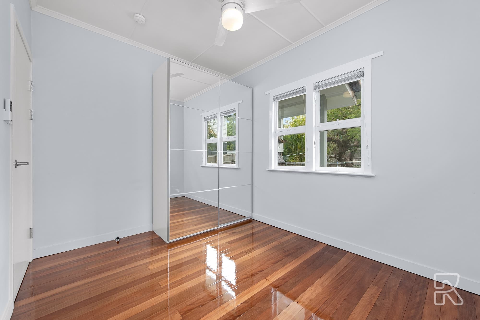 14 Parry Street, Bulimba - Thumbnail 4