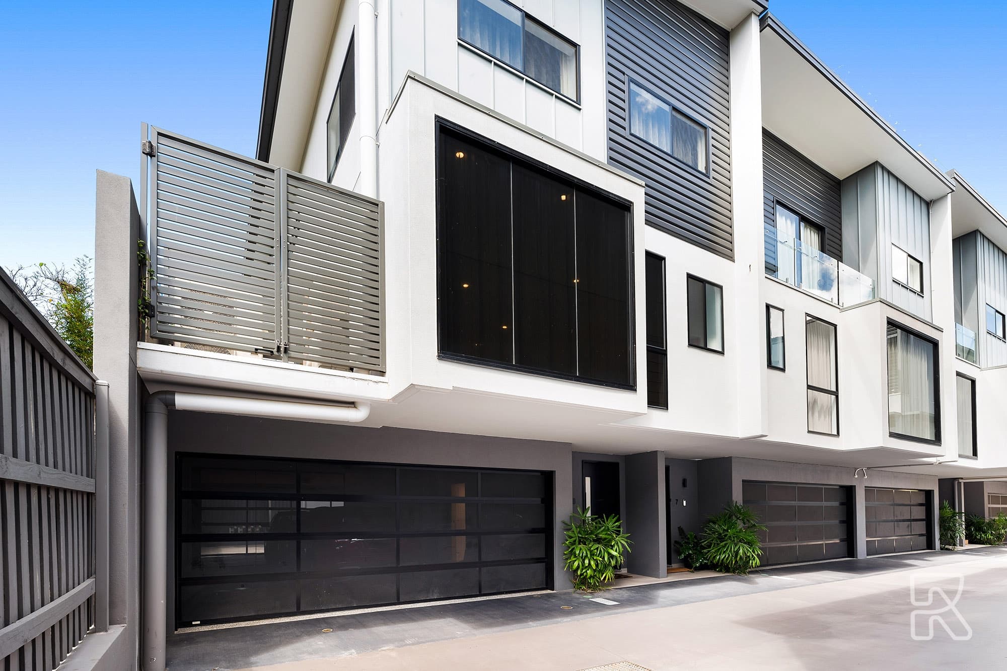8/218 Moray Street, New Farm - Thumbnail 2
