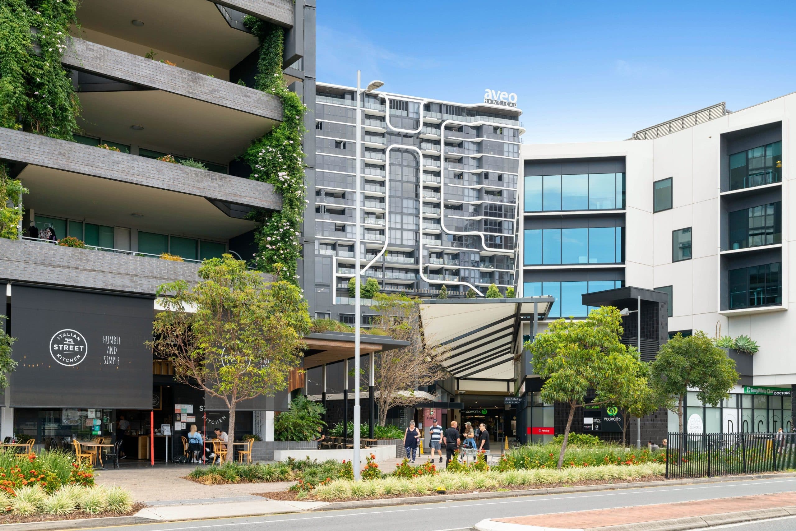 2201/30 Festival Place, Newstead - Image 1