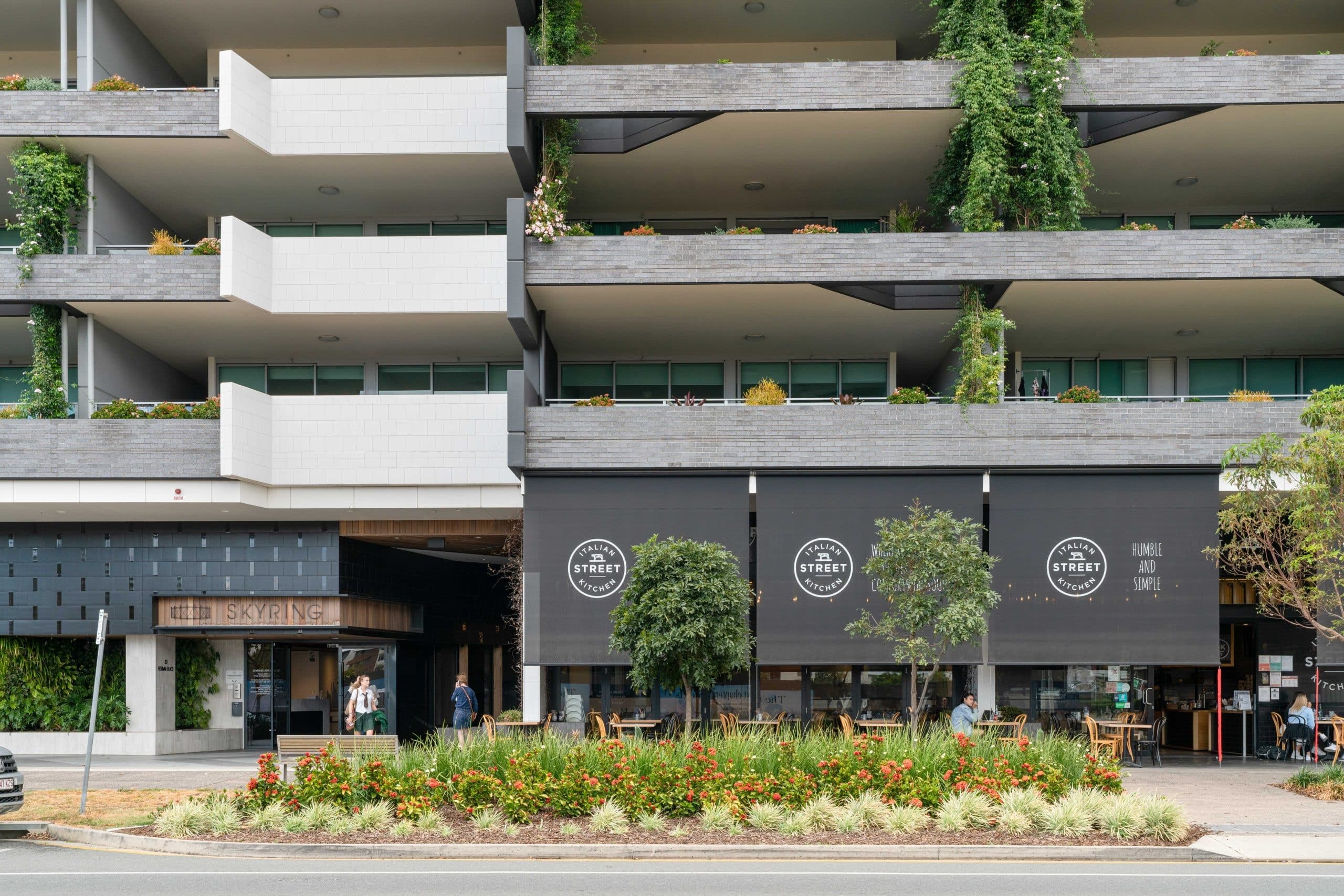 2201/30 Festival Place, Newstead - Thumbnail 2