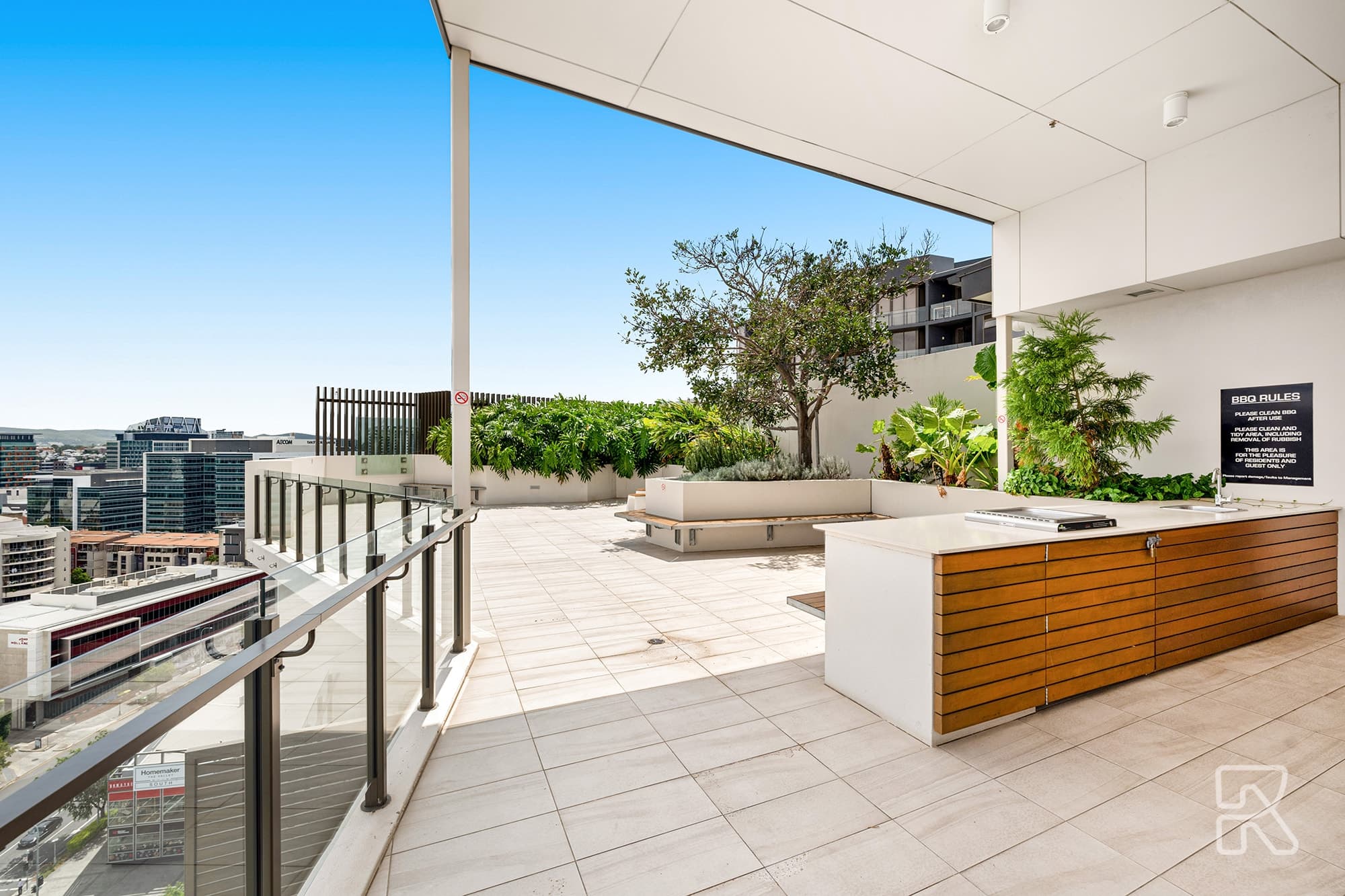909/10 Stratton Street, Newstead - Thumbnail 5