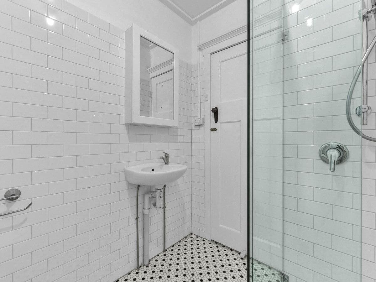 3/81 Mclachlan Street, Fortitude Valley - Thumbnail 4