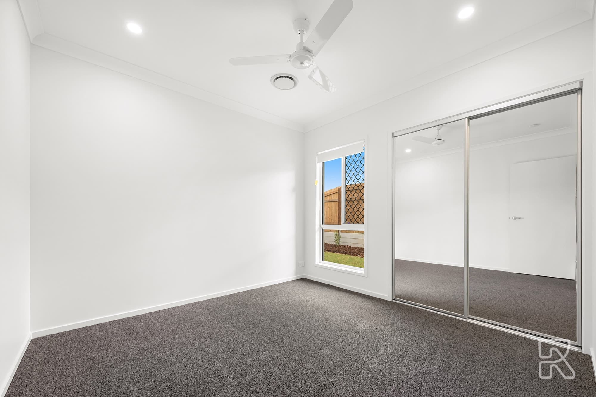 23 Viewpoint Street, Pallara - Thumbnail 5