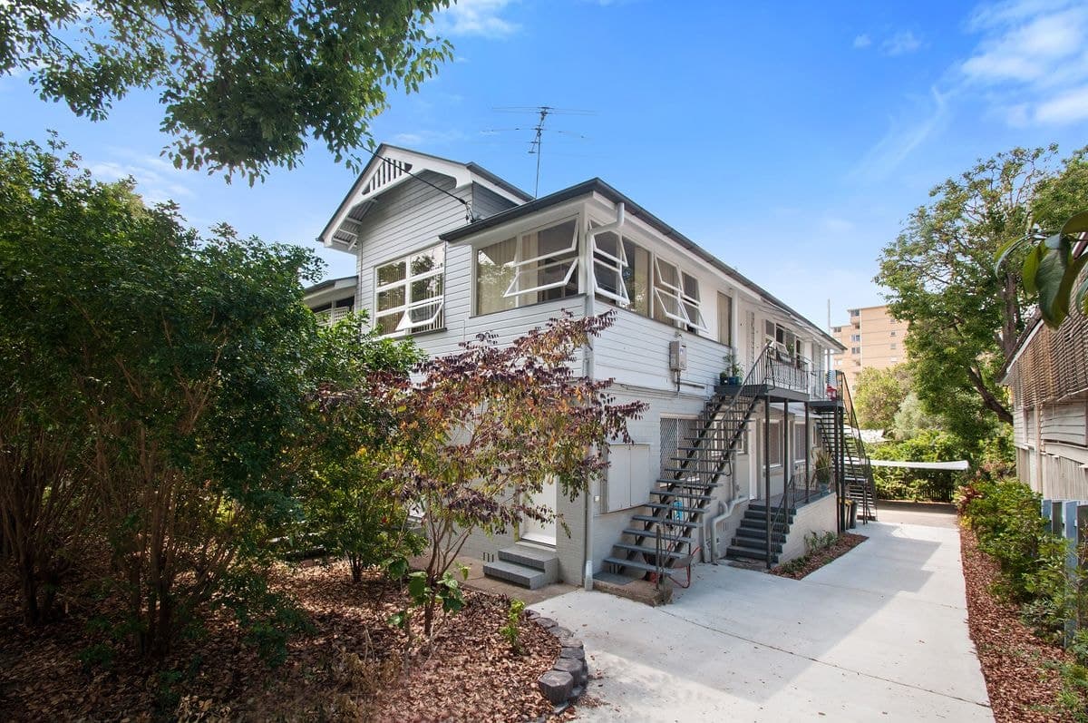 9/49 Sydney Street, New Farm - Thumbnail 3