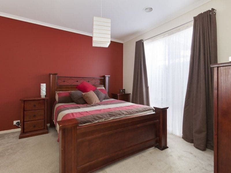 5 Nandaly Place Cranbourne West VIC, Cranbourne West - Thumbnail 4