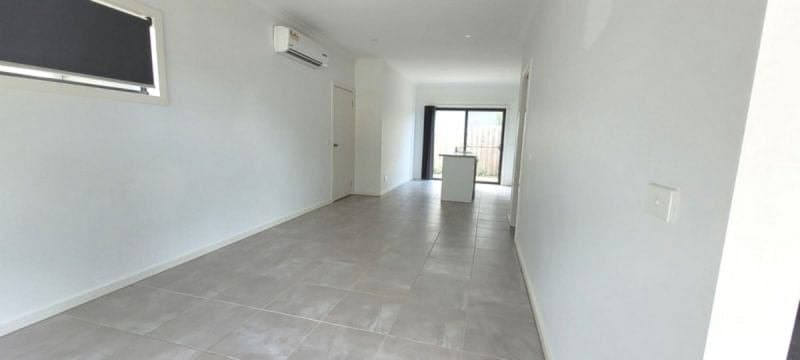 4 Tanino Road, Cranbourne West, Cranbourne West - Thumbnail 2