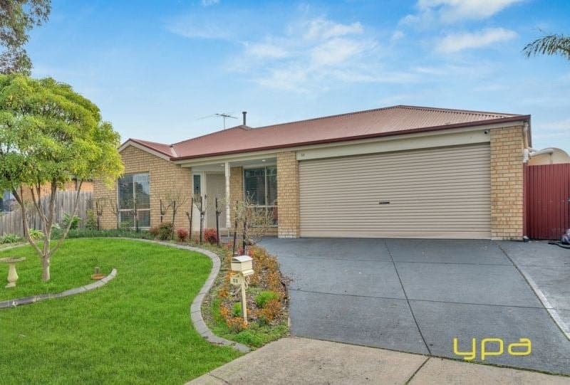 55 Breamlea Way, CRANBOURNE WEST, Cranbourne West - Image 1